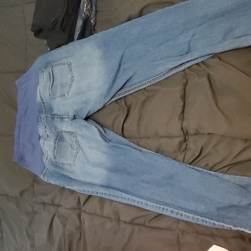 Maternity jeans